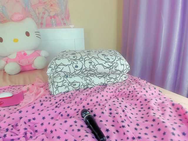 Kuraii's BongaCams show and profile