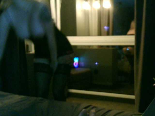 SofiaSW's BongaCams show and profile