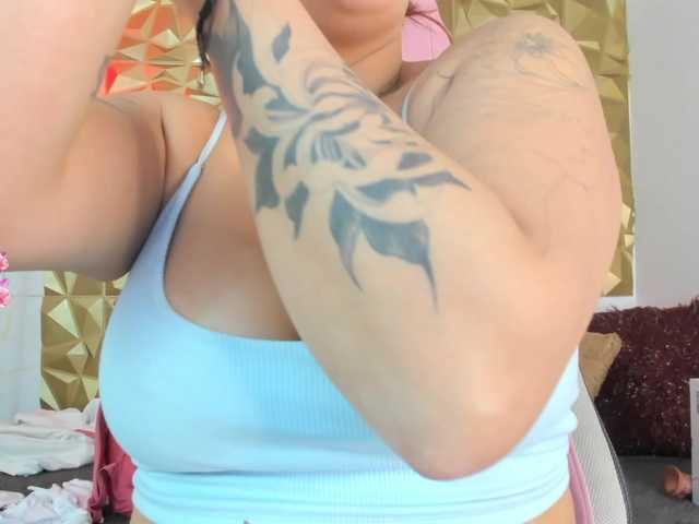 dawa-angels webcam bongacams model stream image