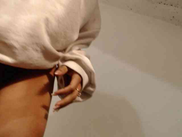 Sweetbarbiie webcam