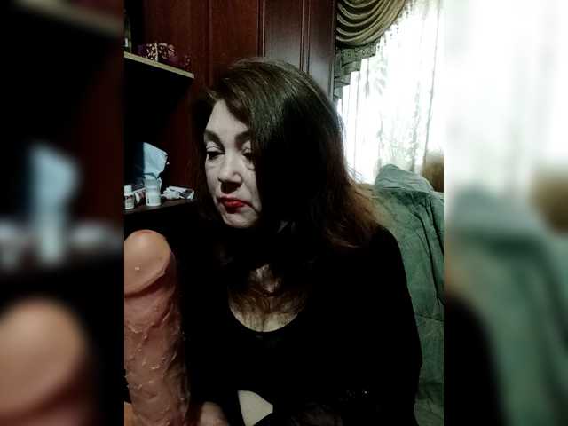 Sadie-Lorri's BongaCams show and profile