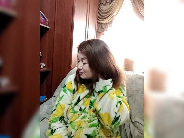 go to chat with Sadie-Lorri