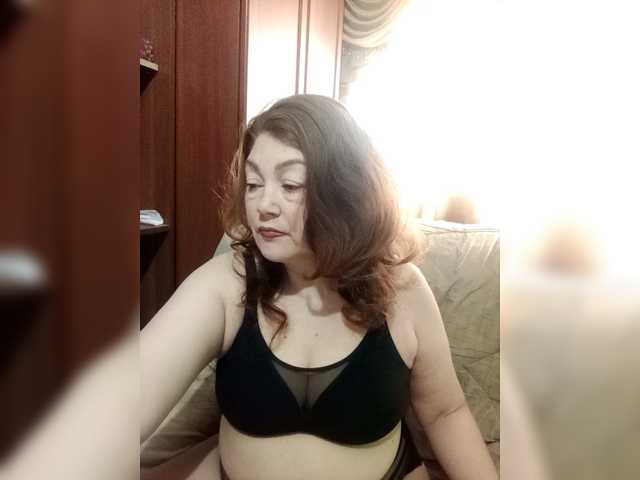 Sadie-Lorri's BongaCams show and profile