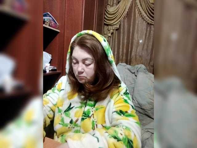 Sadie-Lorri's BongaCams show and profile