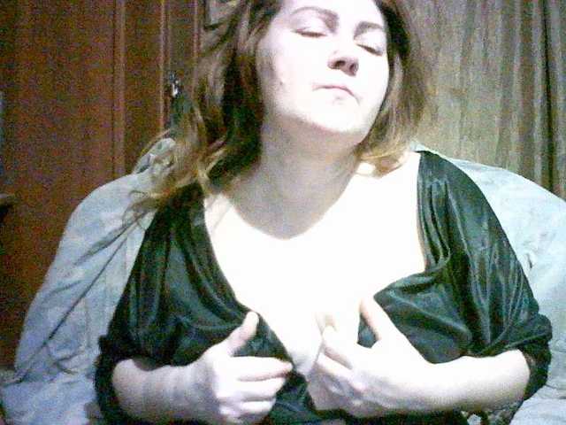 Sadie-Lorri from BongaCams