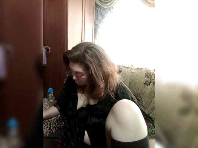 Sadie-Lorri webcam