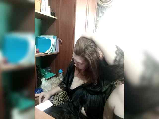 Sadie-Lorri webcam