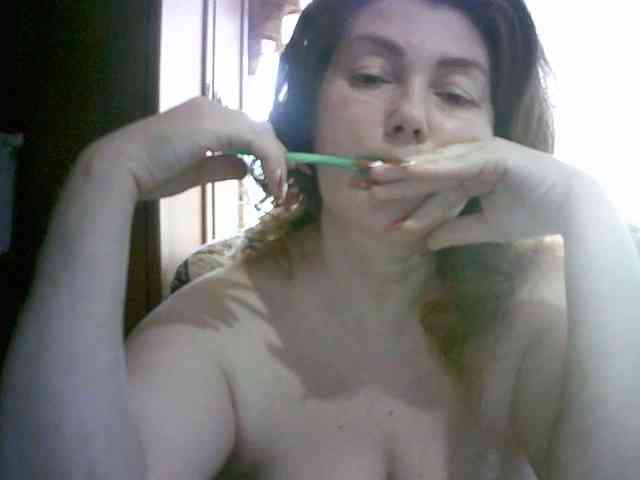 Sadie-Lorri webcam