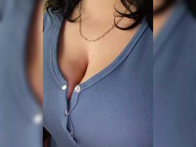 VeronicaChica's BongaCams show and profile