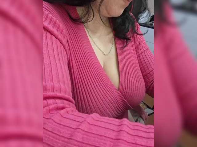 VeronicaChica's BongaCams show and profile