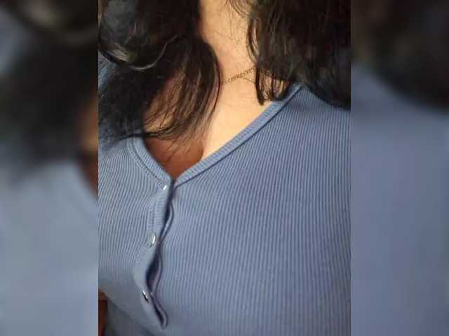 VeronicaChica's BongaCams show and profile