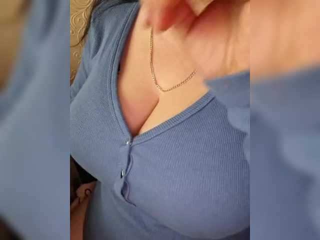 VeronicaChica's BongaCams show and profile