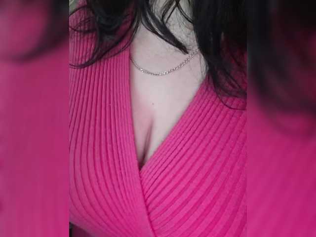 VeronicaChica's BongaCams show and profile