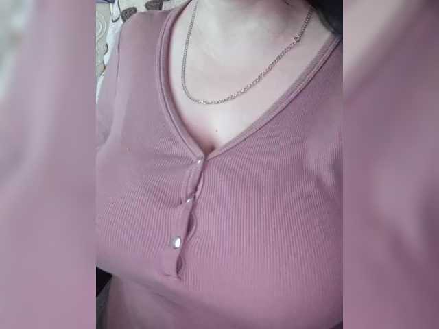 VeronicaChica's BongaCams show and profile