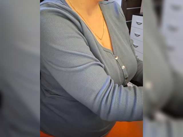 VeronicaChica's BongaCams show and profile