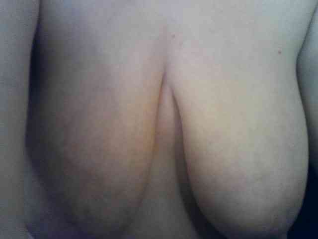 --A-M-I-N-A-- webcam