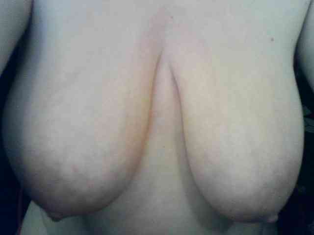 --A-M-I-N-A-- webcam