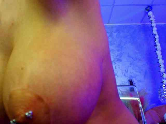 MolyStone Live Webcam on BongaCams