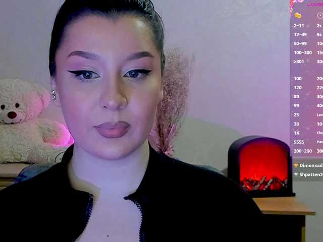 M-O-L-N-I-Y-A's BongaCams show and profile