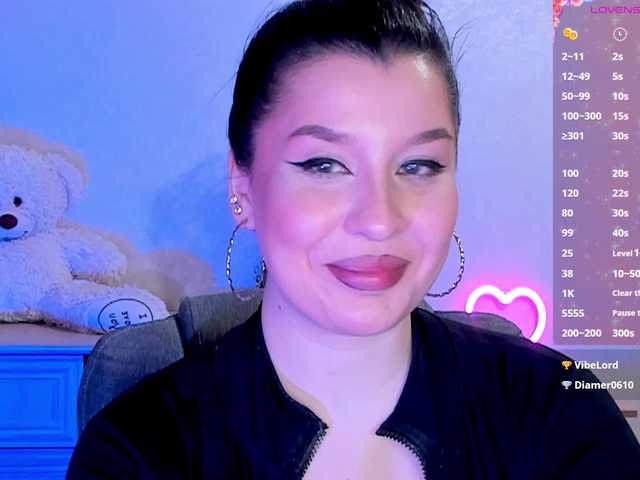 M-O-L-N-I-Y-A's BongaCams show and profile