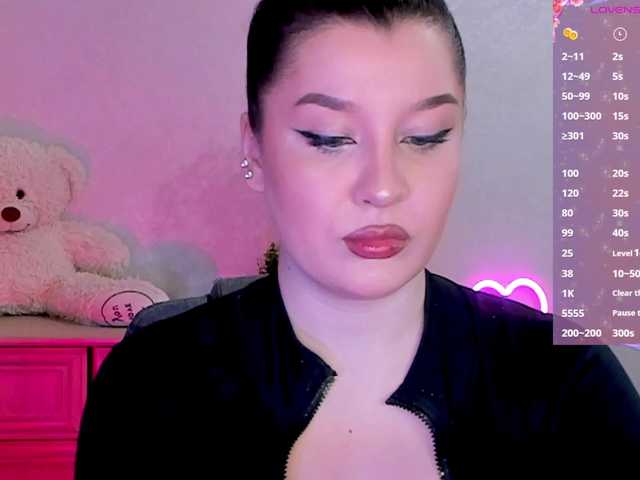 M-O-L-N-I-Y-A's BongaCams show and profile