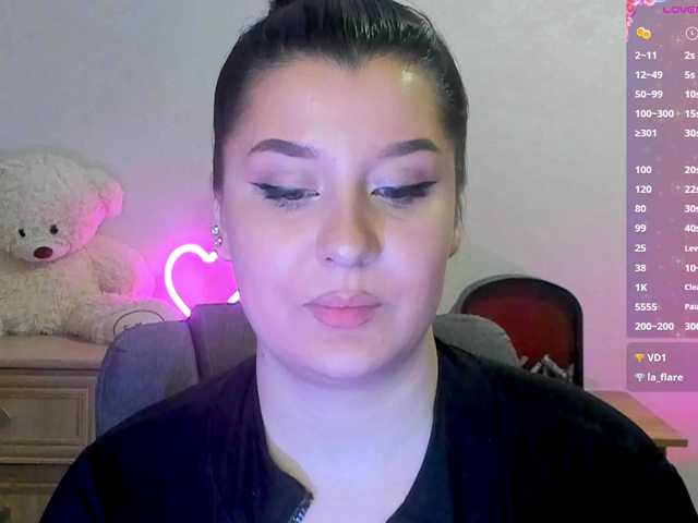 M-O-L-N-I-Y-A's BongaCams show and profile