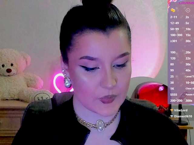 M-O-L-N-I-Y-A's BongaCams show and profile