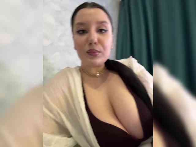 M-O-L-N-I-Y-A M-O-L-N-I-Y-A