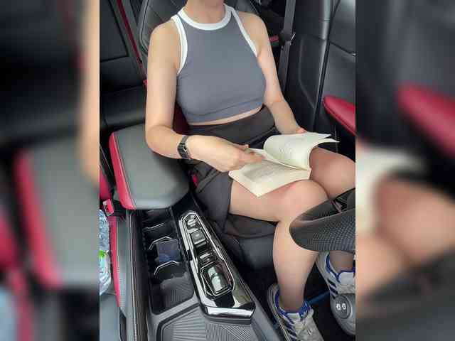 KatyKatS webcam