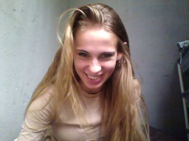 Try Marina-9819's smoking hot live display for enticing craziness Marina-9819 from BongaCams