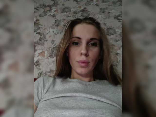 Marina-9819 from BongaCams is Freechat