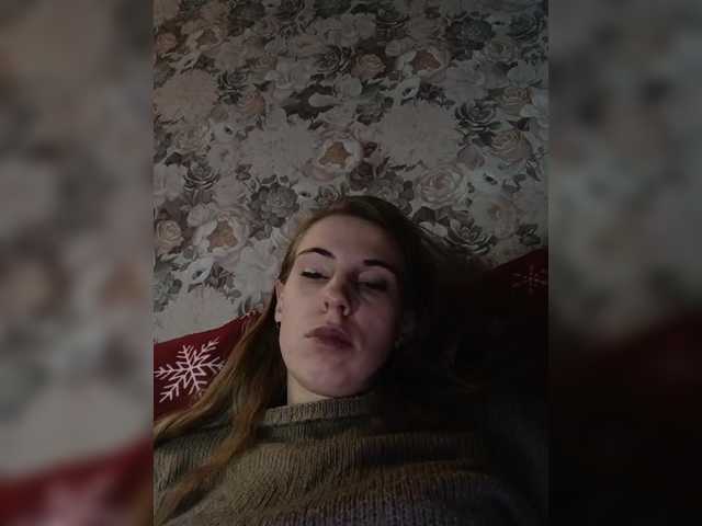 Marina-9819 live cam