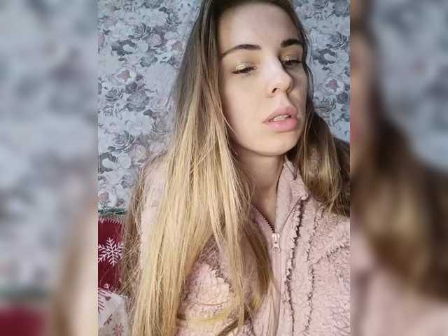 Marina-9819's BongaCams show and profile