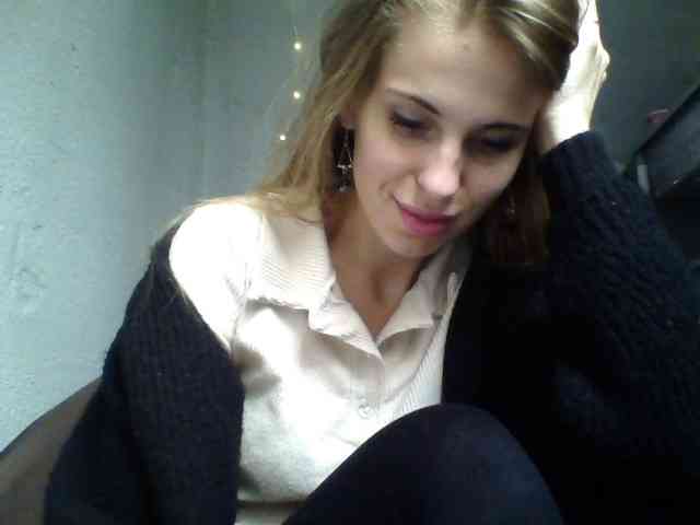 ---kisa25_ webcam