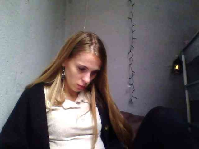 ---kisa25_ webcam