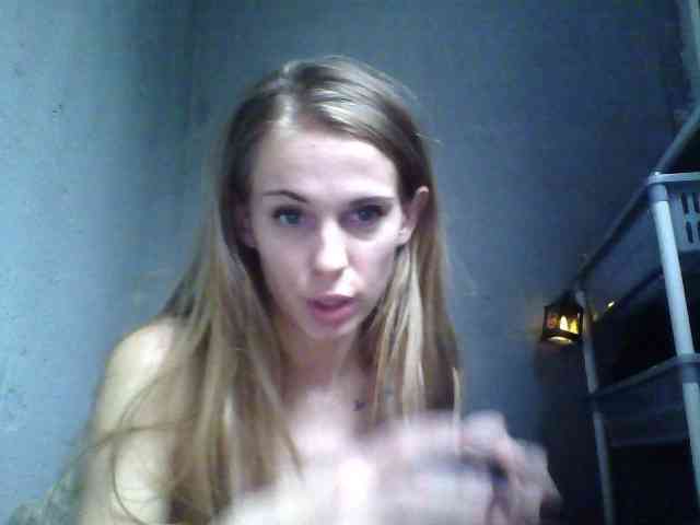 ---kisa25_ webcam