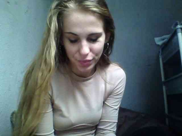 ---kisa25_ webcam