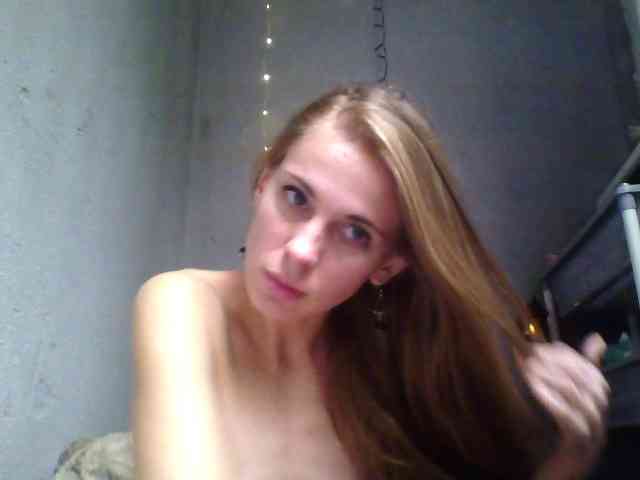 ---kisa25_ webcam