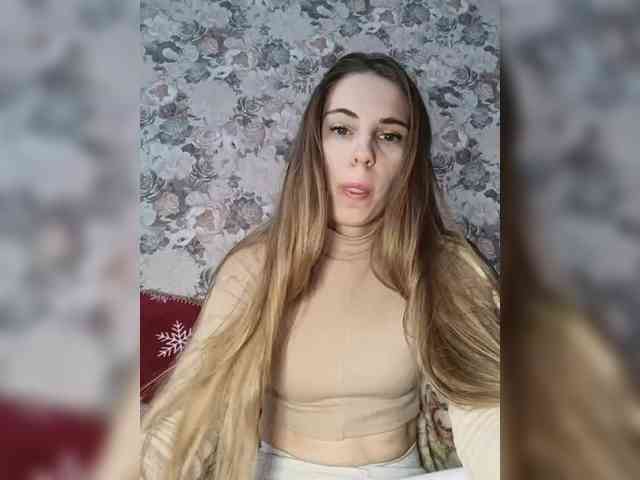 Marina-9819 Live Webcam on BongaCams