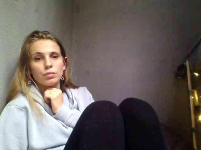 ---kisa25_ webcam