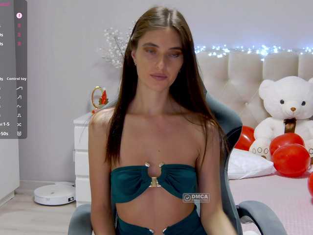 Lisa666-2's BongaCams show and profile