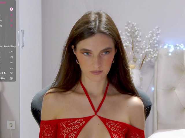 Lisa666-2's BongaCams show and profile