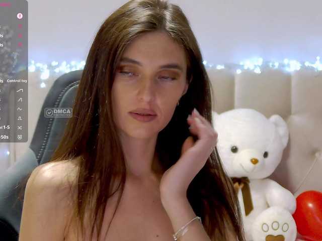 Lisa666-2's BongaCams show and profile