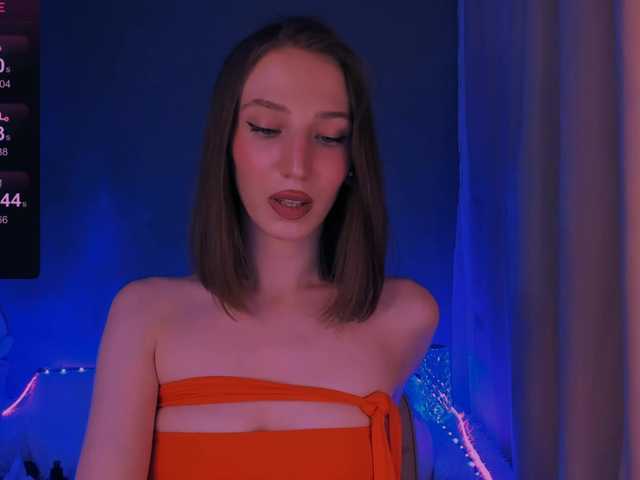 ellaamber's BongaCams show and profile