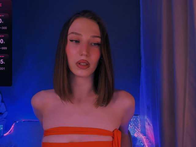 ellaamber's BongaCams show and profile