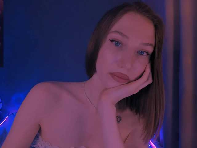 ellaamber webcam