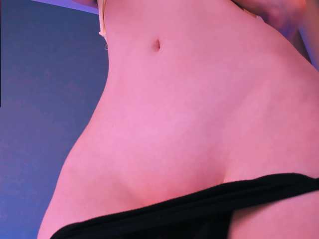 ellaamber's BongaCams show and profile