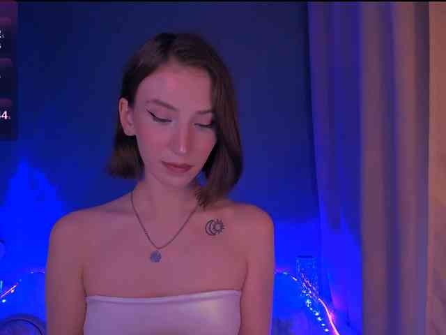 ellaamber webcam