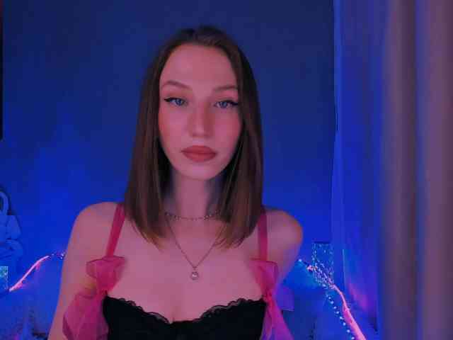 ellaamber webcam