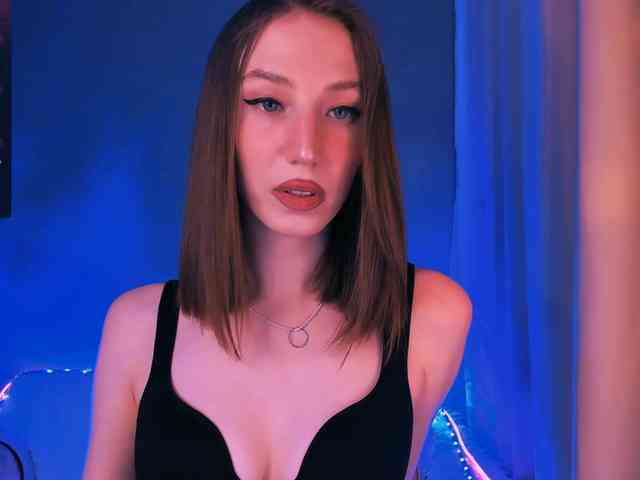 ellaamber webcam